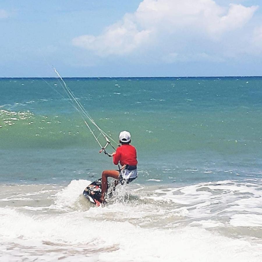 Casa Meus Amigos Kitesurf In The Center Of Cumbuco Hotel Exterior foto
